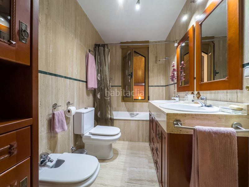 Foto 3a49e524-b147-4b49-8e44-3467e37ee831. Casa amb calefacció aparcament piscina a San Francisco - El Chorrillo Gabias (Las)