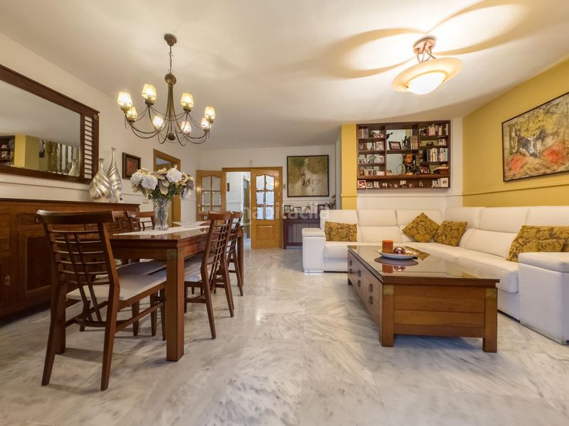 Foto 4db77474-1b79-4689-a063-a88763a35033. Casa amb calefacció aparcament piscina a San Francisco - El Chorrillo Gabias (Las)