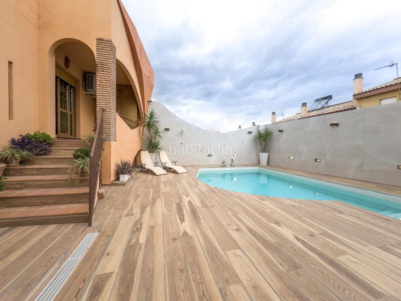 Foto 8edbc84d-4d53-404c-9563-2ba4311225f2. Casa amb calefacció aparcament piscina a San Francisco - El Chorrillo Gabias (Las)