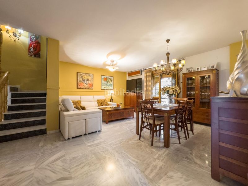 Foto af40a6d7-6138-447e-ac88-0298038918fa. Casa amb calefacció aparcament piscina a San Francisco - El Chorrillo Gabias (Las)