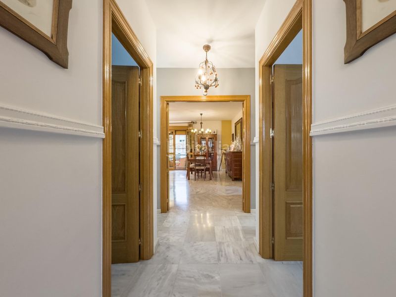 Foto eef4f81a-7482-4b73-9173-9761adc685e7. Casa amb calefacció aparcament piscina a San Francisco - El Chorrillo Gabias (Las)