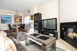 Xalet  Calle milonga. Exclusiva casa en huetor vega