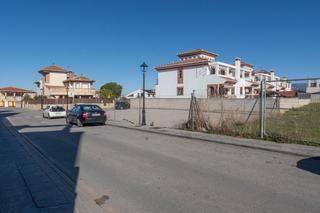 Terreny residencial  Calle saturno. Parcela en esquina en ogíjares