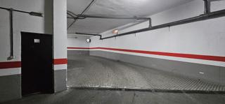 Autoparkplatz  Calle peñones de san francisco. Oportunidad única. plaza de parking en bola de oro por sólo 12.0