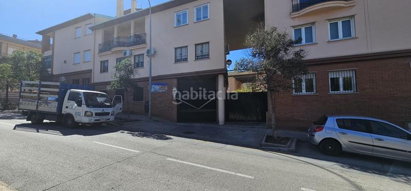 Foto 0353cb18-4e02-4724-beba-a9b318bbc726. Aparcament cotxe a Lancha del Genil Granada