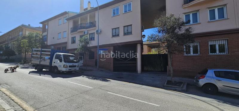 Foto 161f73f4-1afa-4be3-b20e-efebcdfe4890. Aparcament cotxe a Lancha del Genil Granada