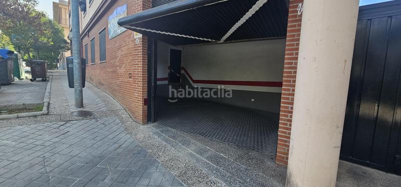 Foto 8da314ad-498b-410c-8e65-ca2997201555. Aparcament cotxe a Lancha del Genil Granada