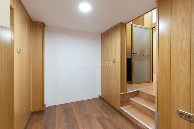 Foto f15f9dfe-d7d0-4b92-9e28-33b1bc05c814. Local commercial dans calle calle de miguel hernández 1 dans Maracena