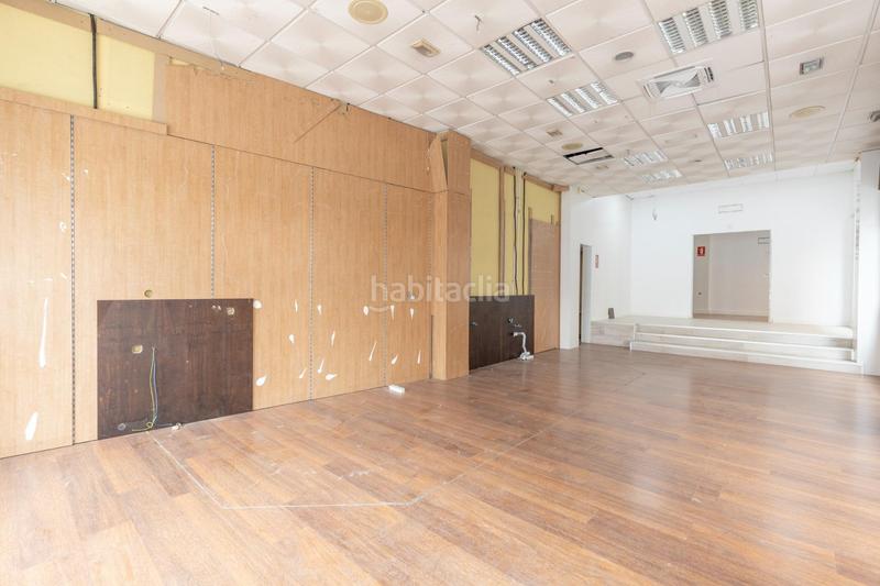 Foto fd2d05ff-cd41-41fd-a15b-506e64ea20c1. Local commercial dans calle calle de miguel hernández 1 dans Maracena