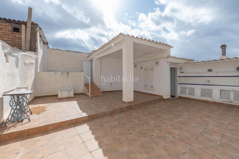 Foto 49b70cee-71e3-4307-8ad9-834c9fac519a. Casa preciosa y amplia casa en pleno centro en Lanjarón