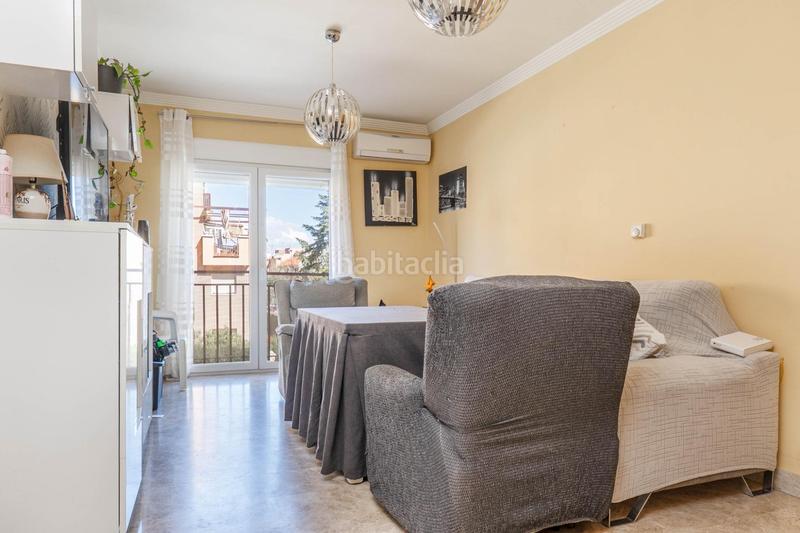 Foto abf3a351-7c07-46a4-ba48-314a119edf8e. Piso  en calle antonia mercé en Angustias - Chana - Encina Granada
