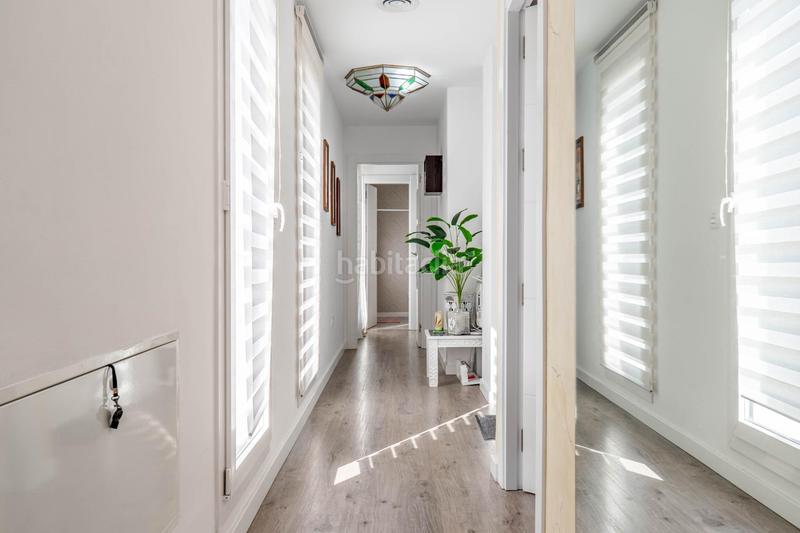 Foto 29ce1563-ee2d-4da3-befa-dade20059bbe. Ático exclusivo ático con 97 m2 de terraza y vistas a sierra nevada en barrio periodistas en Granada