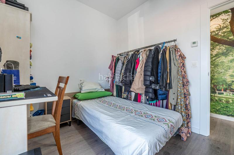 Foto 658e31e0-dd1a-4a1b-bfd0-208b969dd854. Ático exclusivo ático con 97 m2 de terraza y vistas a sierra nevada en barrio periodistas en Granada