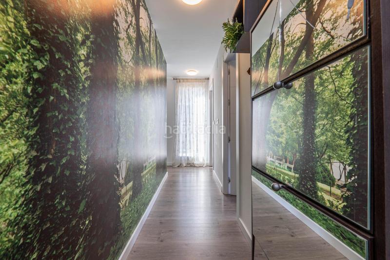 Foto a128c923-e493-4976-97d2-e93b5150f74b. Ático exclusivo ático con 97 m2 de terraza y vistas a sierra nevada en barrio periodistas en Granada