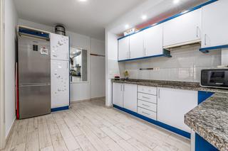 Appartement à Fígares. Piso en granada centro