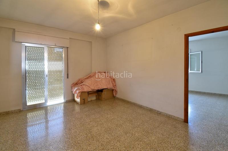 Foto b8df5236-c705-42e5-8956-a2903ecdfbf9. Casa amb aparcament a Maracena