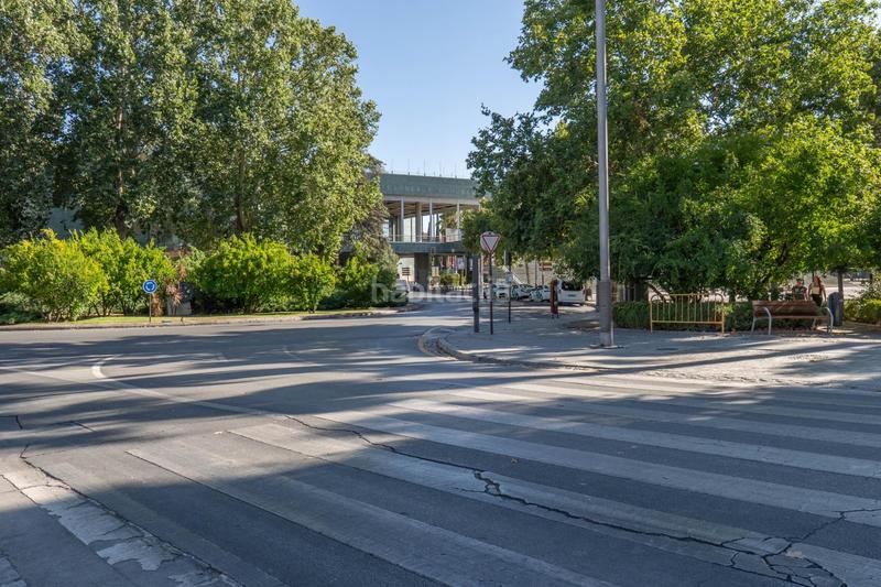 Foto 90ee27cb-68f2-4c1e-b818-9d89f4ca4fb0. Piso en calle agustin lara 5 aqui esta la vivienda que esperabas, vergeles piso reformado con plaza de aparcamiento y trastero en Granada