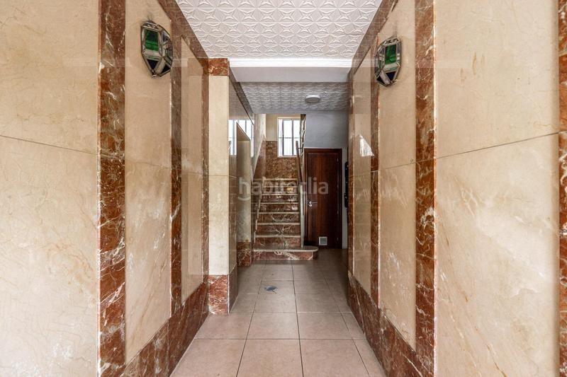 Foto e19174e1-6789-4f46-b448-c6e7ae102f13. Piso en calle agustin lara 5 aqui esta la vivienda que esperabas, vergeles piso reformado con plaza de aparcamiento y trastero en Granada