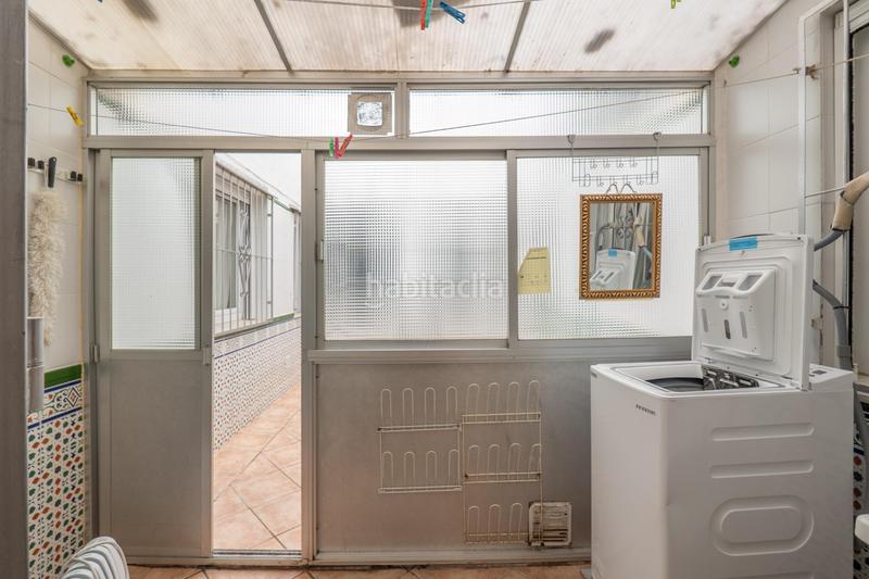 Foto e2264652-2d19-4127-a5ec-9aaa6289b6bc. Piso en calle agustin lara 5 aqui esta la vivienda que esperabas, vergeles piso reformado con plaza de aparcamiento y trastero en Granada