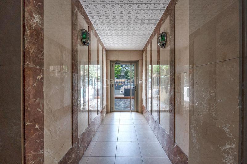 Foto fe918d46-1300-4adf-86f5-0a03de461355. Piso en calle agustin lara 5 aqui esta la vivienda que esperabas, vergeles piso reformado con plaza de aparcamiento y trastero en Granada