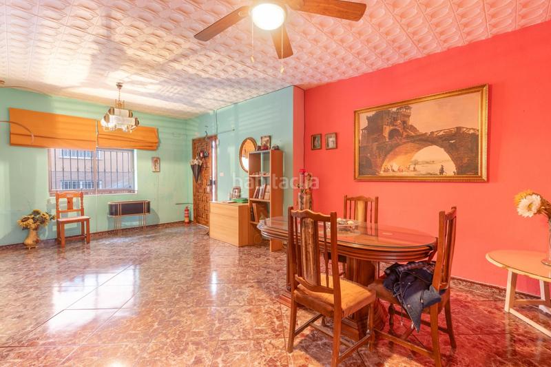 Foto a8d63379-dcc6-42f3-bb17-03856306c1c5. House in Avda. De los Ogíjares Armilla