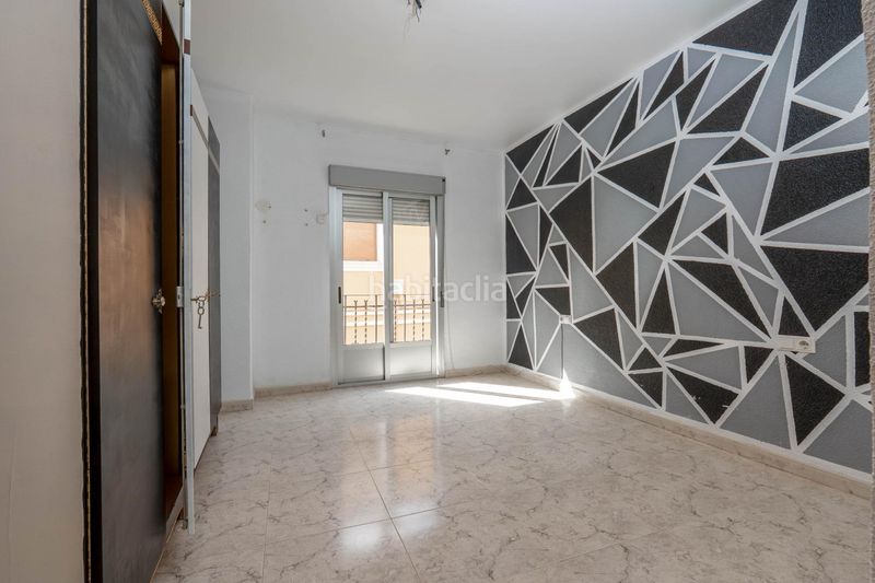 Foto 9e29ab6a-0fd7-4290-906f-7a7f49cb8e27. Casa edificio en venta oportunidad de inversión en Guadix