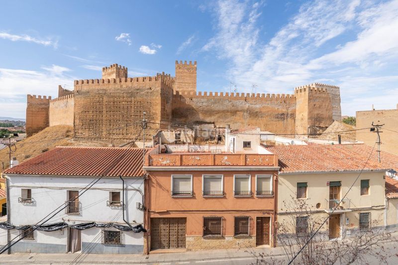 Foto b67027fb-db95-4900-aba5-e36a4c7ece73. Casa edificio en venta oportunidad de inversión en Guadix