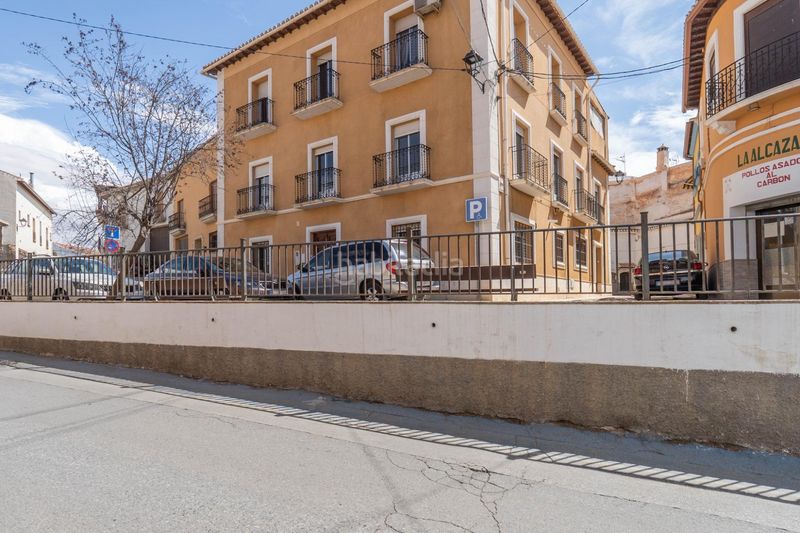 Foto e8f61e7f-91c0-4e17-9e35-d201265c2831. Casa edificio en venta oportunidad de inversión en Guadix