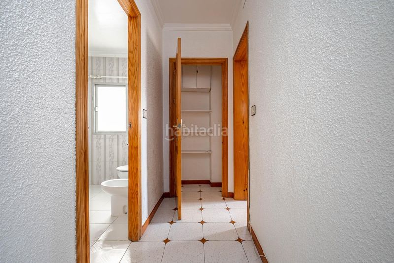 Foto ffe0ac04-dbb6-4d15-9d97-9c06a6845248. Casa edificio en venta oportunidad de inversión en Guadix