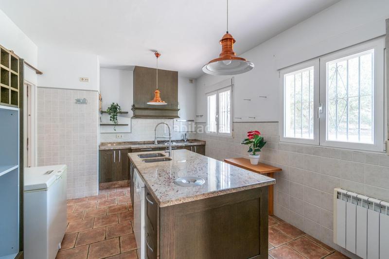 Foto 8e42c1dc-8fb8-4d70-8a42-50cab10d0c02. Chalet con riscaldamento parcheggio piscina in Villa de Otura