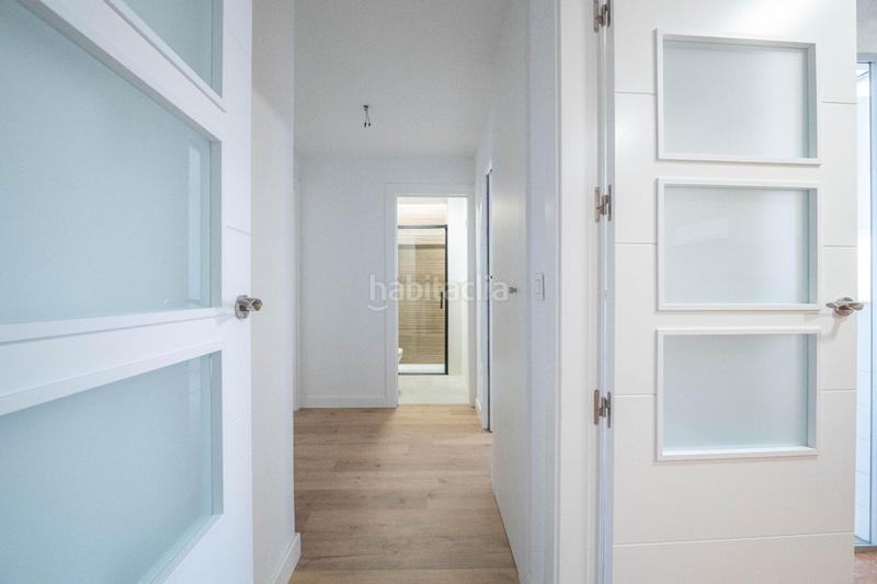 Foto 584f67e3-81aa-443e-8922-ff0307581389. Piso  reformado con cochera junto recogidas en Granada