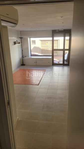 Foto 36ddf4e4-e180-4465-a571-8c4fbd1e20ef. Lloguer local comercial a Bola de Oro Granada