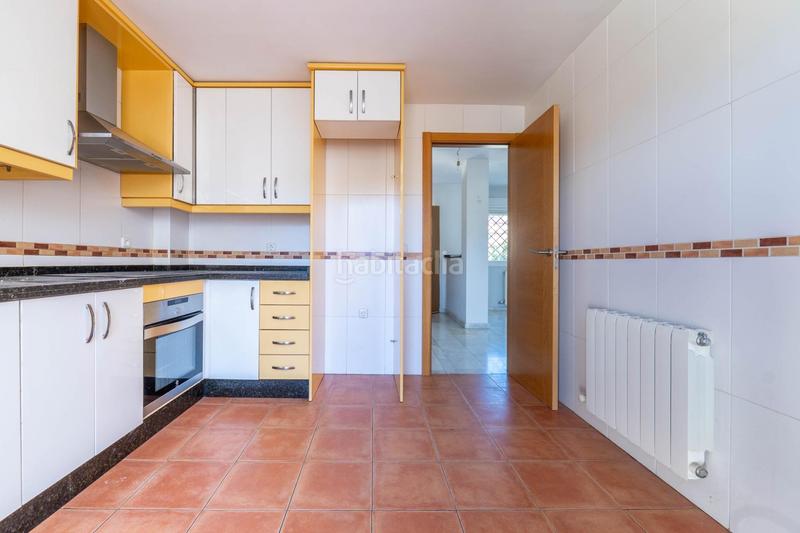 Foto 1cd394b7-43f1-40c5-b127-1f28d5d9a49a. Casa aparellada amb calefacció aparcament piscina a Granada