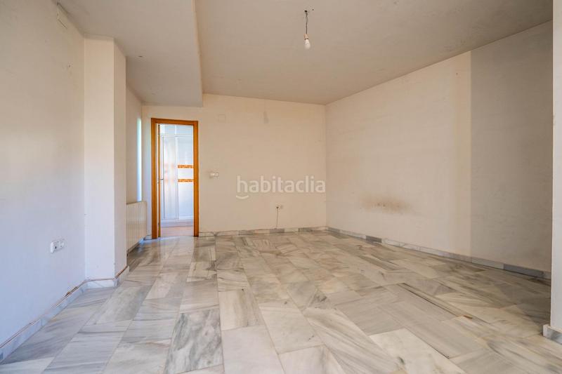 Foto ed99afc2-cb04-4d16-b033-b4053937075f. Casa aparellada amb calefacció aparcament piscina a Granada