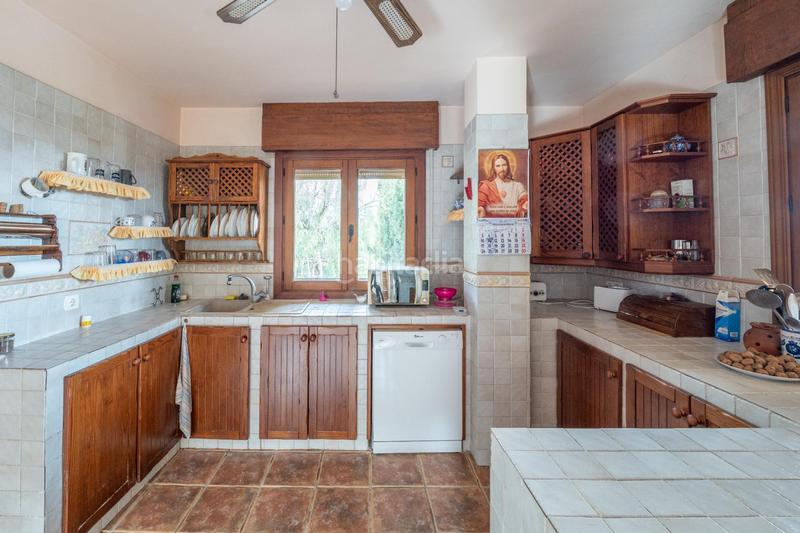 Foto 9f03a9ae-facd-4930-8150-4b14d38812e6. Chalet in calle calle buenos aires (ur.el arenal) 69 in Alhendín