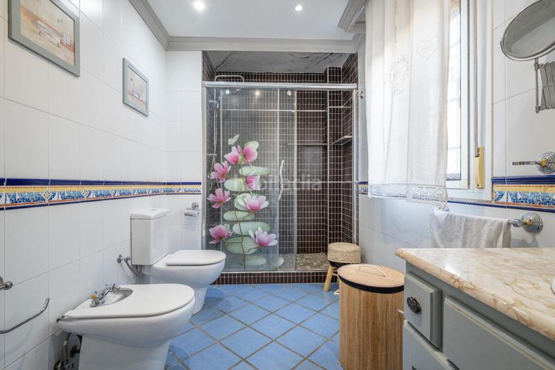 Foto 193bd5ac-ad75-4747-a792-66702a4585f0. Chalet with parking in Huétor Vega