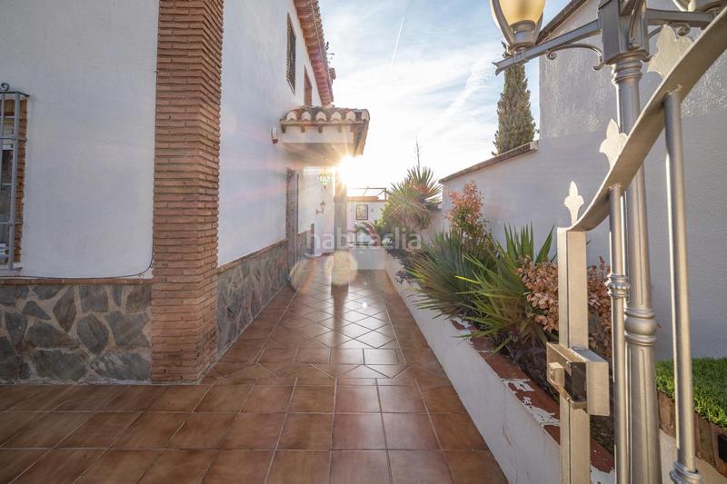 Foto 24b935b3-a62f-4a32-958d-c86771f01fc7. Chalet with parking in Huétor Vega