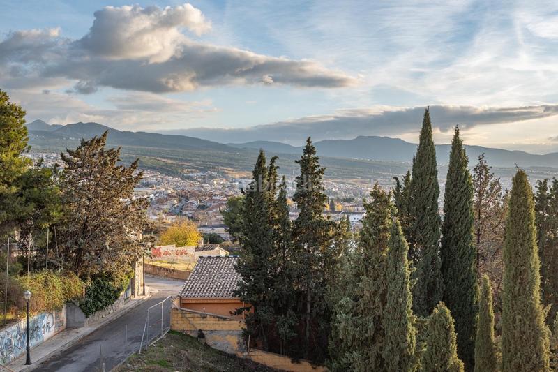 Foto 2cab37df-50df-4f8d-b899-9507eac7fa7f. Chalet with parking in Huétor Vega