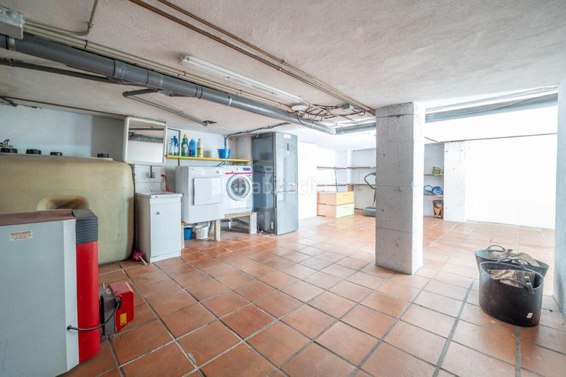 Foto 51370c99-aee7-4aac-8c28-9223ff384f1b. Chalet with parking in Huétor Vega