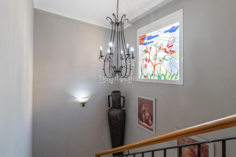 Foto 5ece11b1-414d-480d-b9d5-5aee13567ff7. Chalet with parking in Huétor Vega