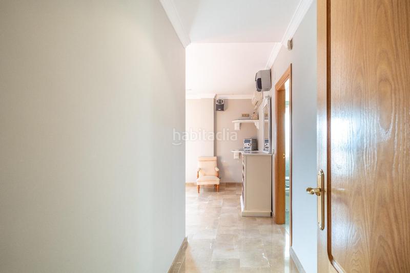 Foto b22b7050-96a3-4f25-b724-5d9b16457aa9. Chalet with parking in Huétor Vega