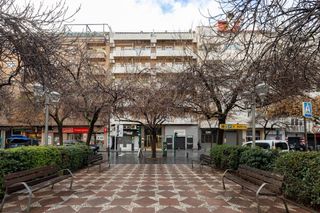 Pis  Calle de alhamar. Tu nuevo piso en alhamar te esta esperando