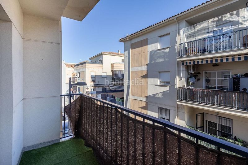 Foto 249ad2b9-a7f5-48d6-b99c-6d927281eef0. Pis amb calefacció aparcament piscina a Residencial Triana - Barrio Alto Gabias (Las)