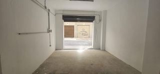 Lloguer Aparcament cotxe  Calle de alonso quijano. Últimas 2 cocheras independientes en avda. cervantes! reformadas