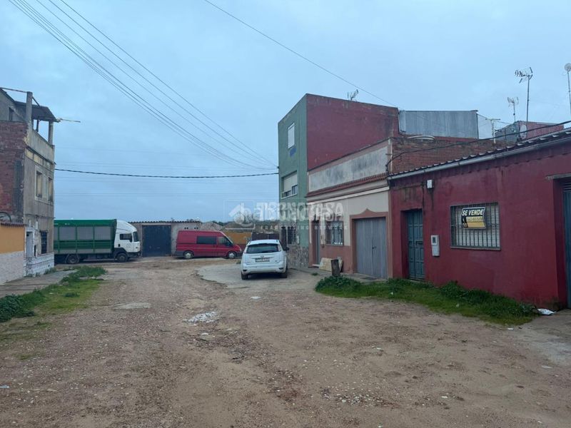 Foto 0f981d30-6f9f-4cc4-9173-4f08bae45af7. Casa aparellada a Dehesilla de Calamón - Campomanes Badajoz
