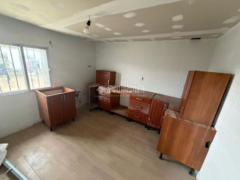 Foto a4d03dd2-09f9-4e53-a173-95247b3a3d6c. Casa aparellada a Dehesilla de Calamón - Campomanes Badajoz