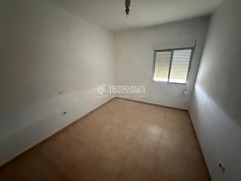 Foto fcd68ad7-07bf-4543-bf39-6d8b67a95ed4. Casa aparellada a Dehesilla de Calamón - Campomanes Badajoz