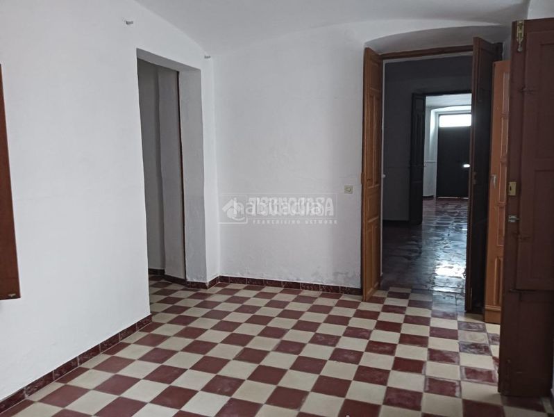 Foto c5c55576-b739-4635-b24e-a162d8282b96. Casa aparellada a Olivenza