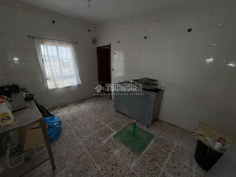 Foto 00de9e56-3921-45cd-8c98-1bf333382bf5. Casa aparellada a pedanías de Badajoz Badajoz