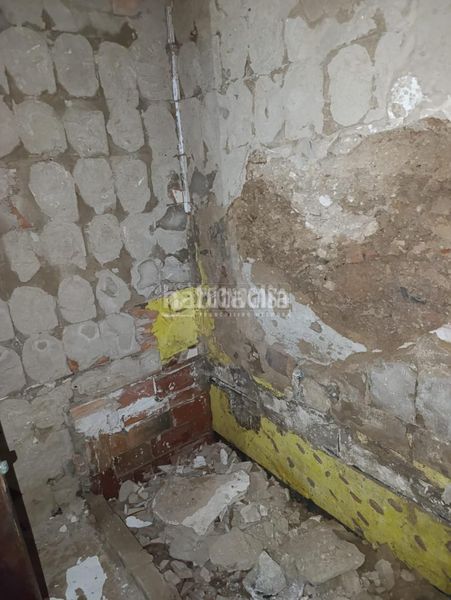 Foto 16396ead-5b09-4e2e-872a-d77199128854. Casa aparellada a San Roque - Ronda Norte Badajoz